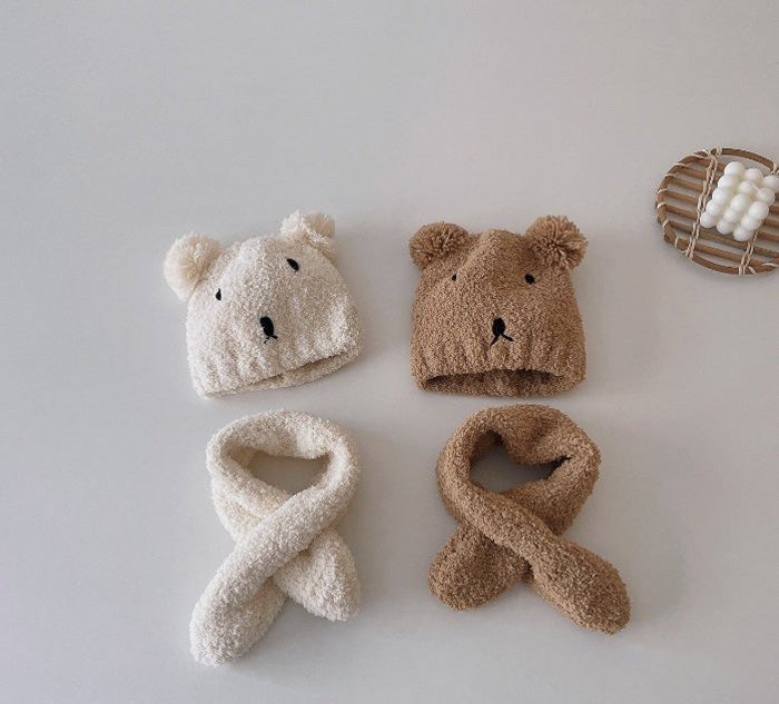 MISO Bear Beanie & Scarf Set