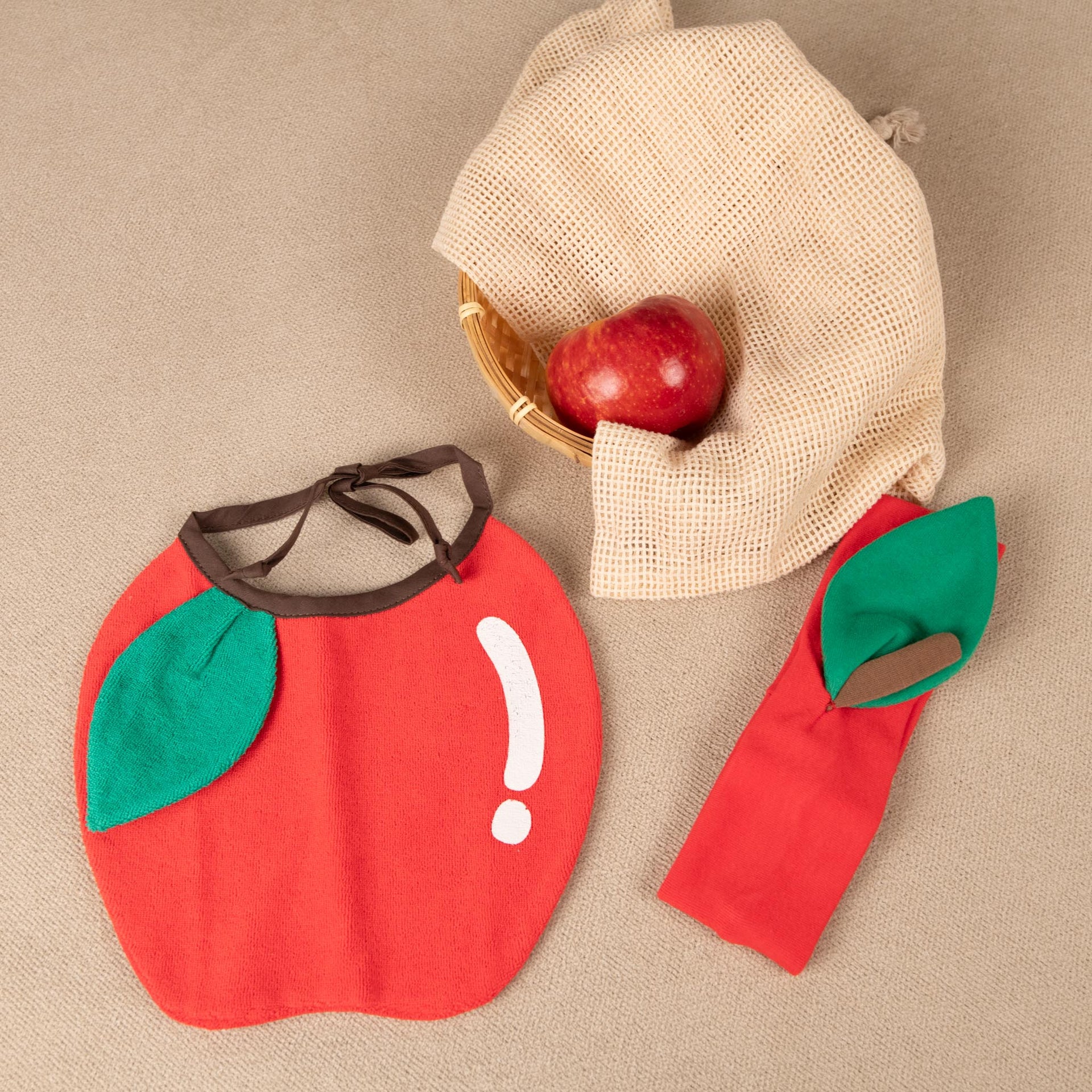 OHLAVIE Apple Bib & Headband